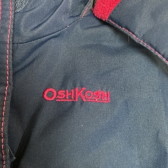 OSHKOSH B'gosh (Girls) Navy Blue and Pink Winter Jacket with Fur Detachable Hood - Picture 4 of 17